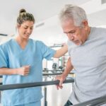 کاردرمانی جسمی کودکان و بزرگسالان: برگ برنده برای استقلال، قدرت و عملکرد روزمره